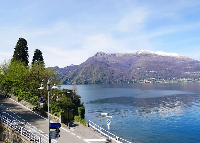 Apartament La Riva