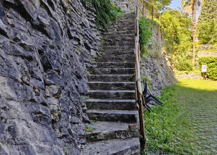 La Riva شقة